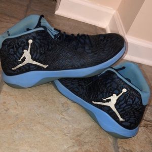 Jordan Ultra Fly Navy Uni Blue Sneakers